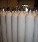 High Pressure 10L Refillable Oxygen Cylinders with Pin Index Valves Cga870 supplier