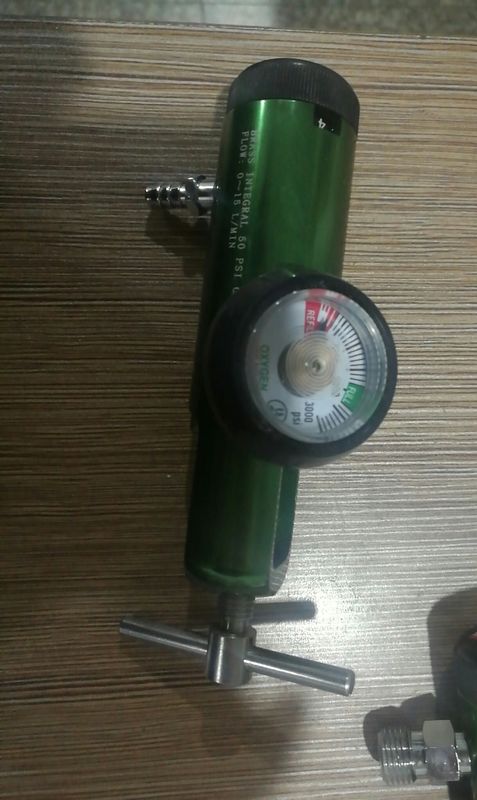 Main Body Brass Material CGA 870 Pin Index Type Oxygen Regulators for Oxygen Gas Cylinders supplier